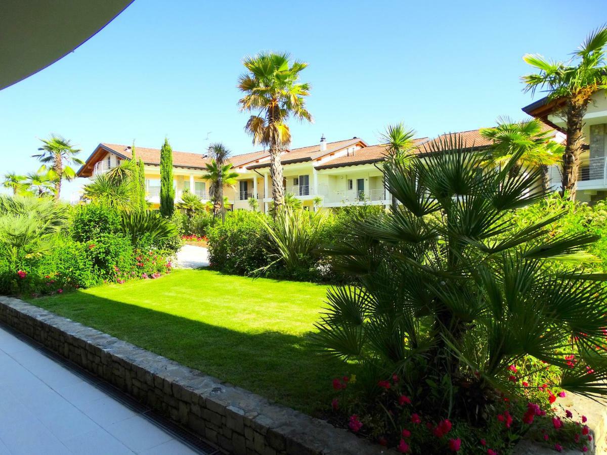 Phoenix Garda Hills Sirmione Exterior photo